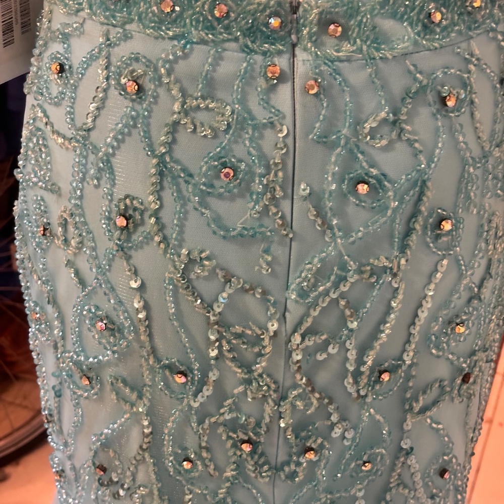 Jovani JVN33695 Prom Dress Aqua Blue Beaded Sz 4 Embellished Bodice - Picture 9 of 13